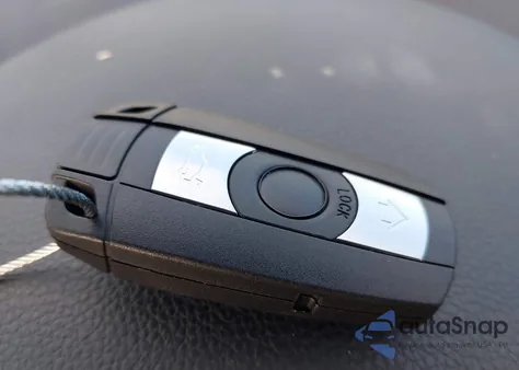 2010 BMW 128I z USA, uszkodzony, nr VIN WBAUL7C51AVJ78381